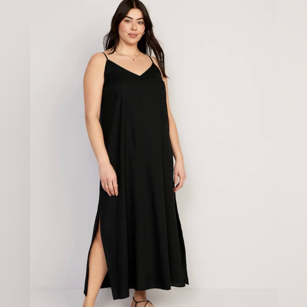 NWOT Old Navy Black Maxi Dress